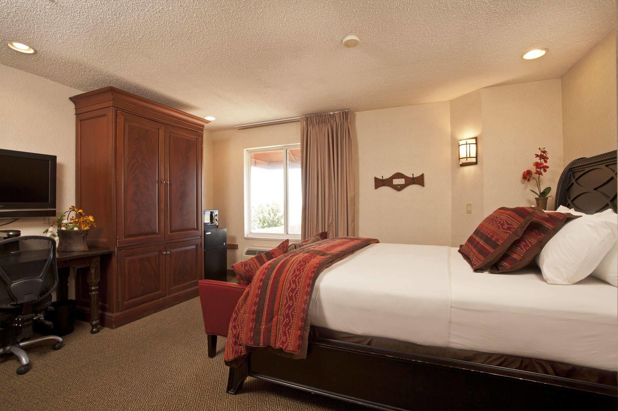 Inn At Santa Fe, Surestay Collection By Best Western Eksteriør bilde